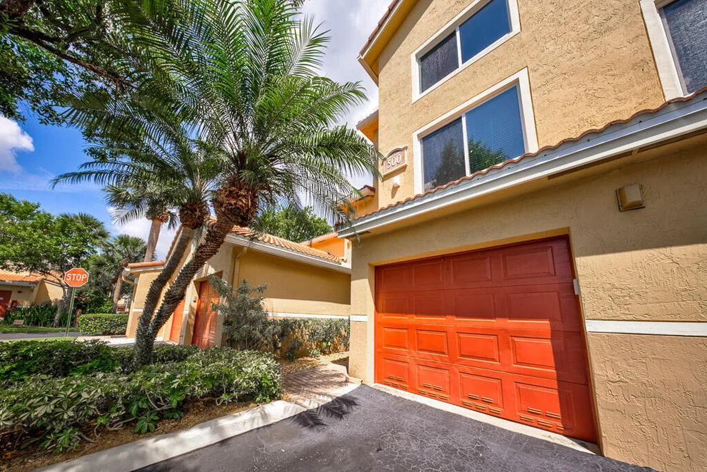 Unit for sale at 500 Scotia Drive, Hypoluxo, FL 33462