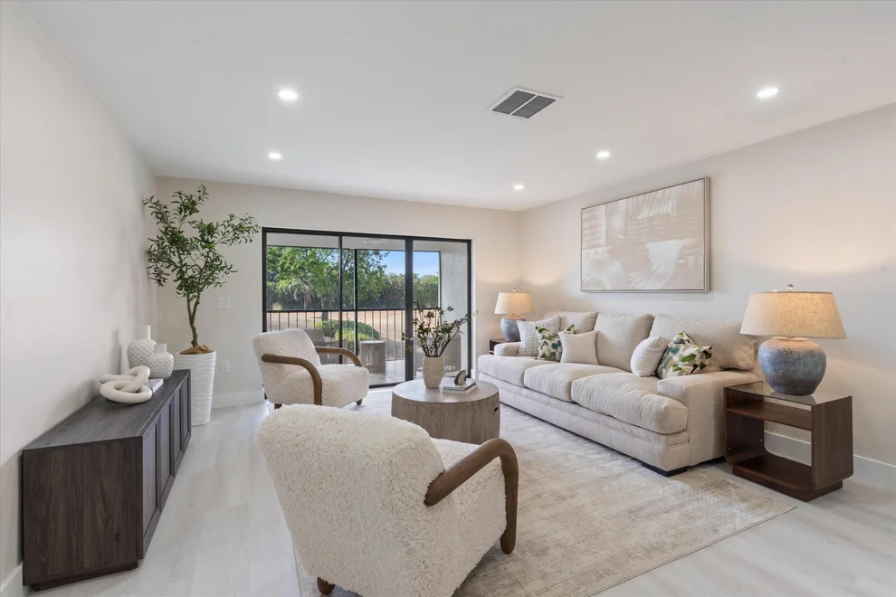 Unit for sale at 47 Stratford Lane W, Boynton Beach, FL 33436