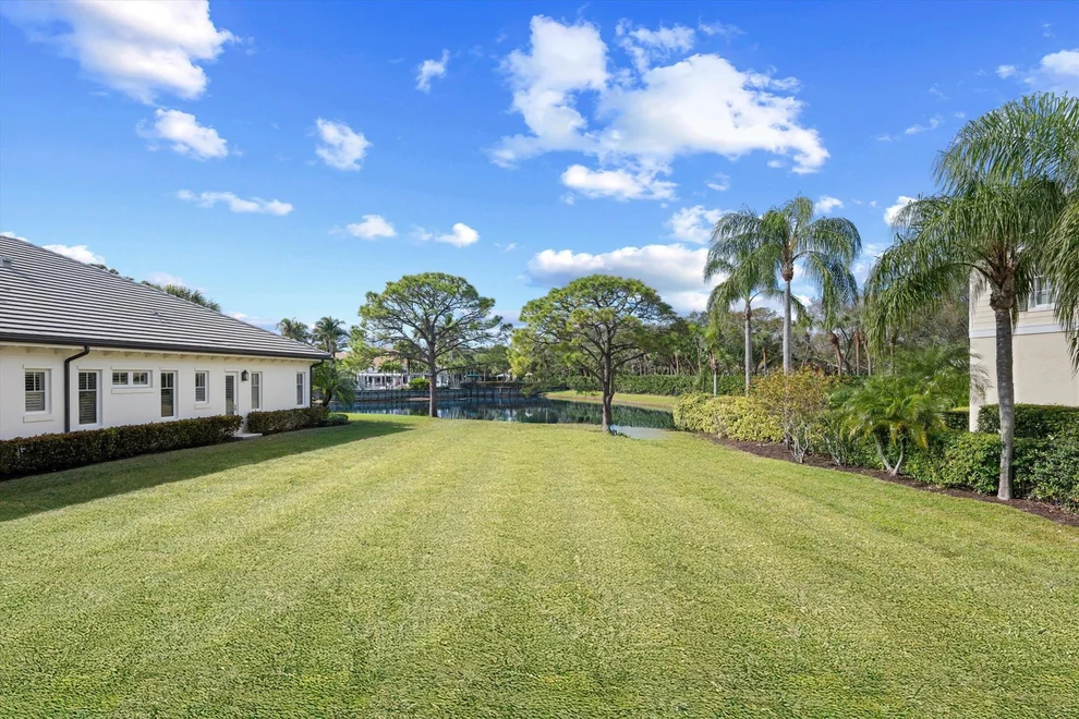 Unit for sale at 111 Caballo Lane, Jupiter, FL 33458