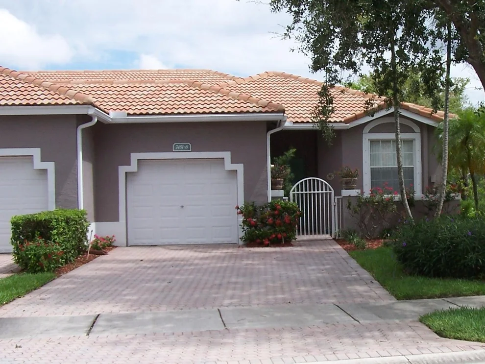 Unit for sale at 7451 S Aragon, Sunrise, FL 33313