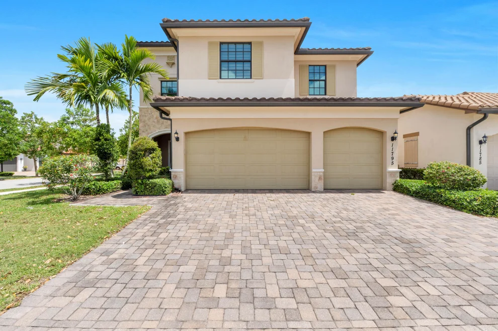 Unit for sale at 11795 Waterway Circle, Parkland, FL 33076