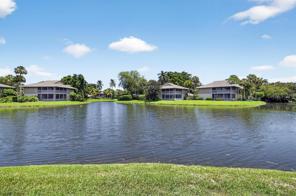 Unit for sale at 19884 Planters Boulevard, Boca Raton, FL 33434