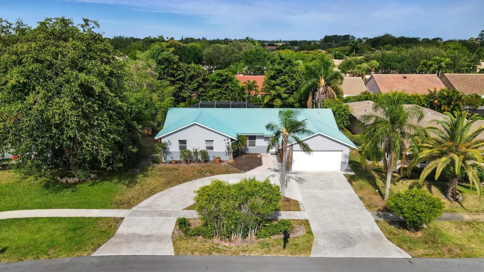 Unit for sale at 5183 Beechwood Road, Delray Beach, FL 33484