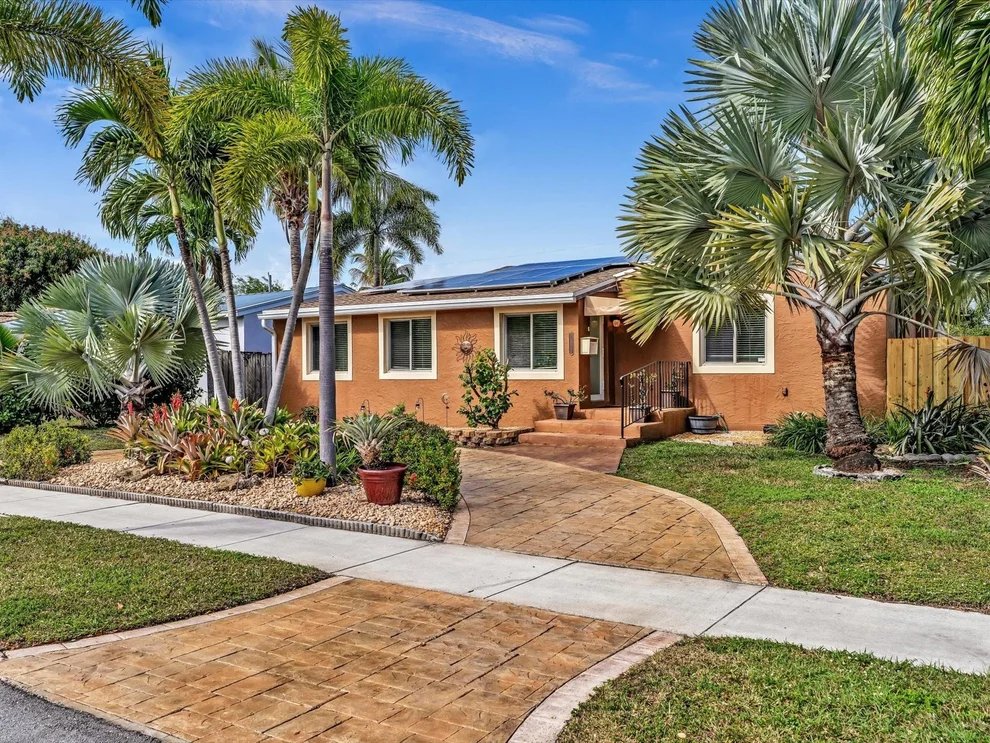 Unit for sale at 1517 Plunkett Street, Hollywood, FL 33020