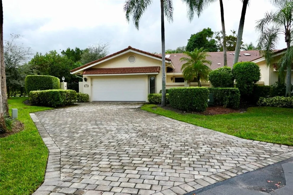 Unit for sale at 2676 Emerald Way Circle, Deerfield Beach, FL 33442