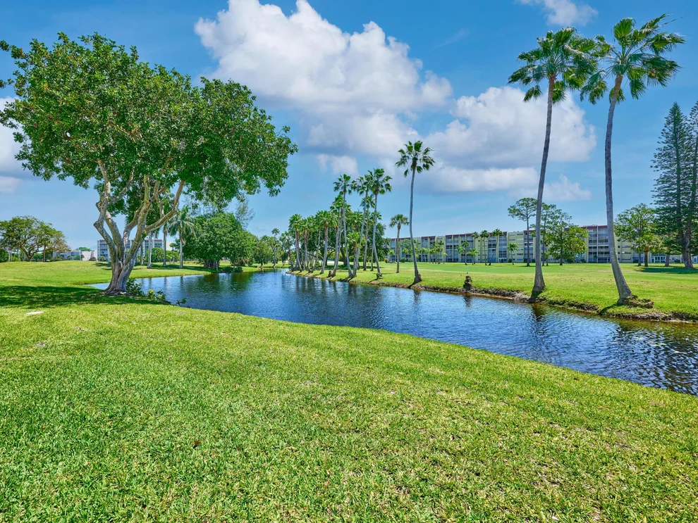 Unit for sale at 3597 Birdie Drive, Lake Worth, FL 33467