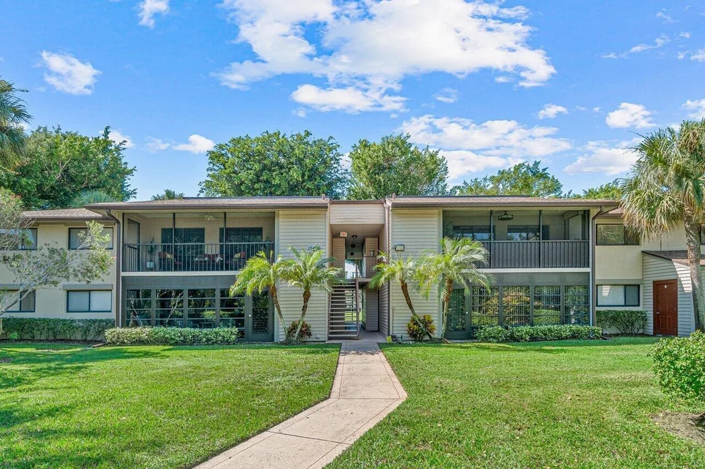 Unit for sale at 15496 Lakes Of Delray Boulevard, Delray Beach, FL 33484