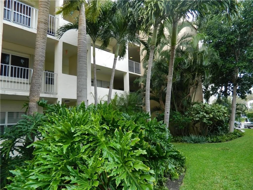 Unit for sale at 2870 NE 14th Street Causeway, Pompano Beach, FL 33062