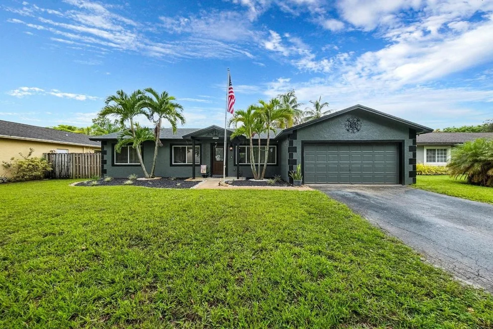 Unit for sale at 11536 SW 55th Court, Cooper City, FL 33330