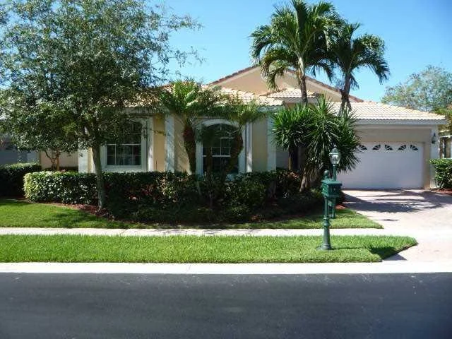 Unit for sale at 23390 Torre Circle, Boca Raton, FL 33433