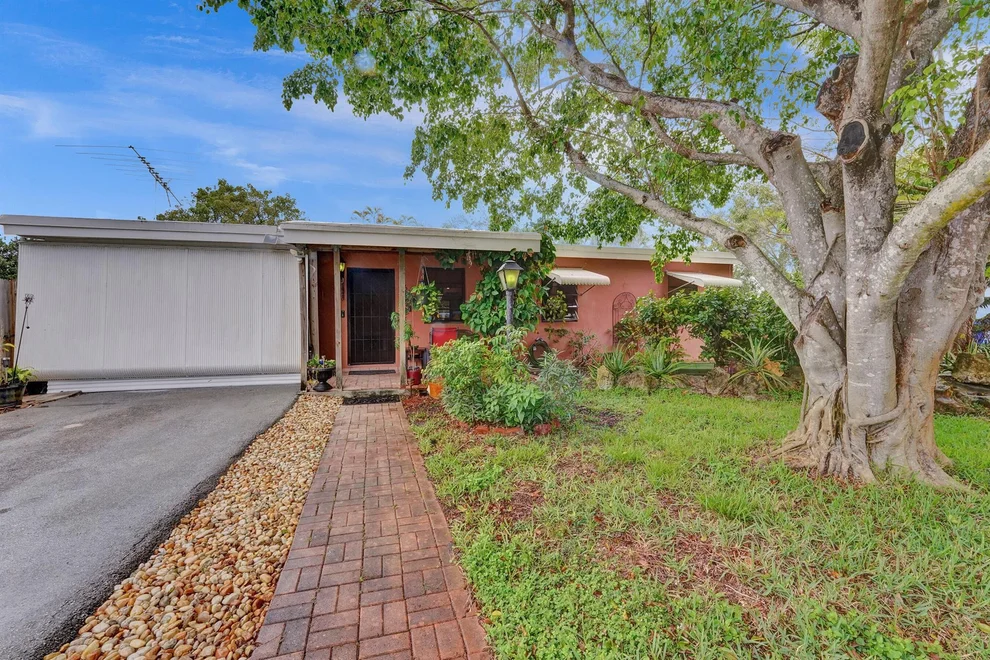 Unit for sale at 1621 NE 47th Court, Pompano Beach, FL 33064