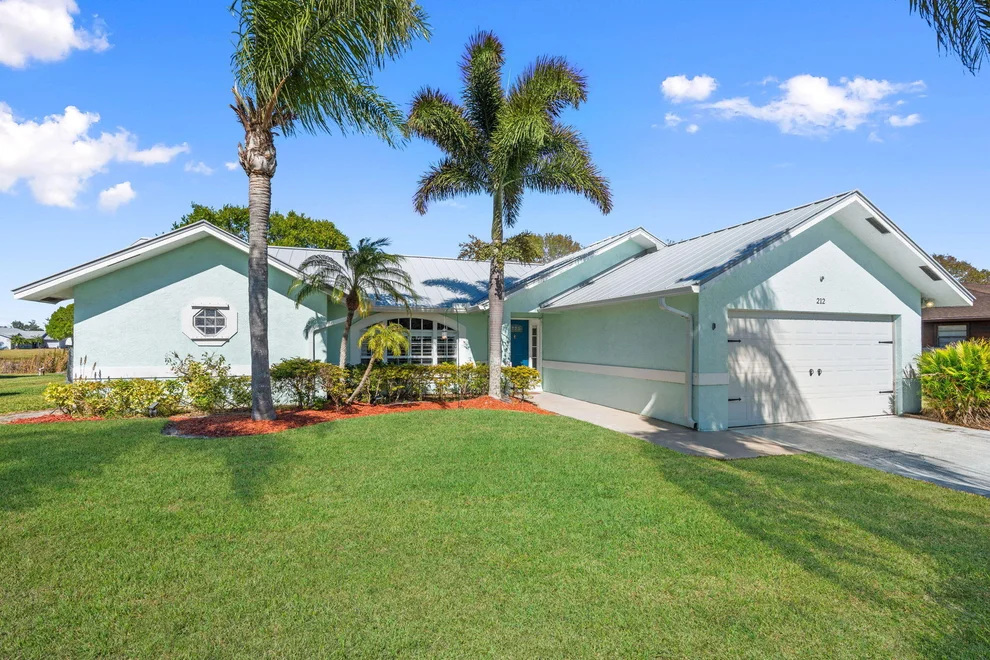 Unit for sale at 212 Deerwood Lane, Fort Pierce, FL 34947