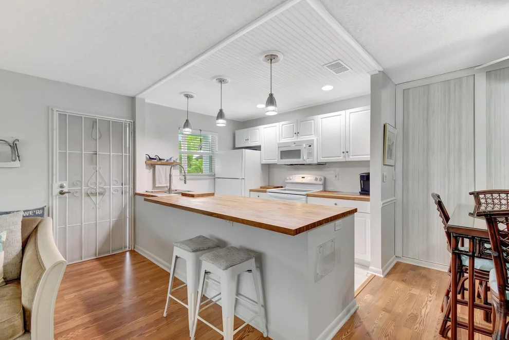 Unit for sale at 672 High Point Boulevard N, Delray Beach, FL 33445