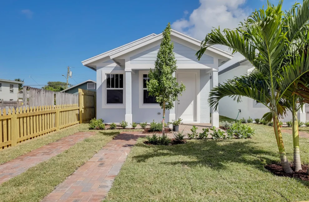 Unit for sale at 216 N C Street, Lake Worth Beach, FL 33460