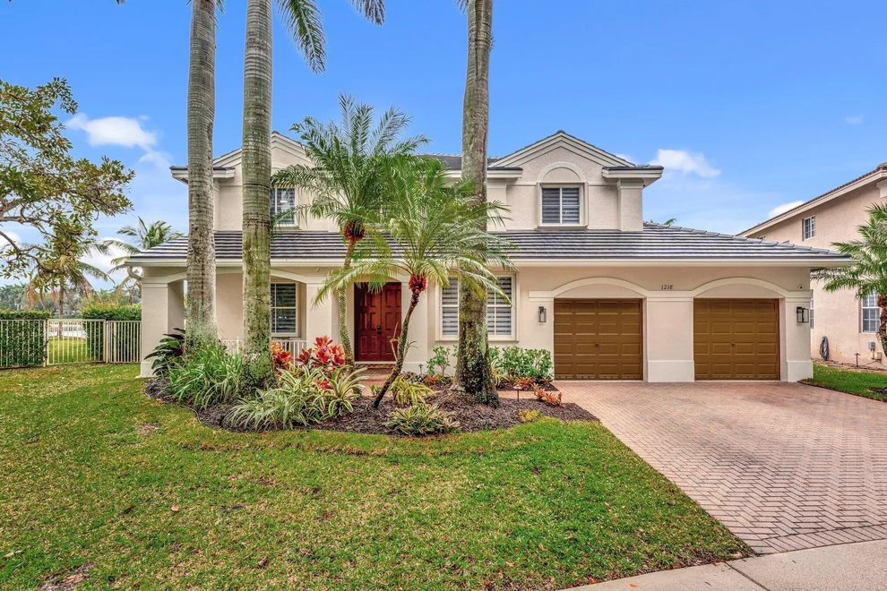 Unit for sale at 1218 Peregrine Way, Weston, FL 33327