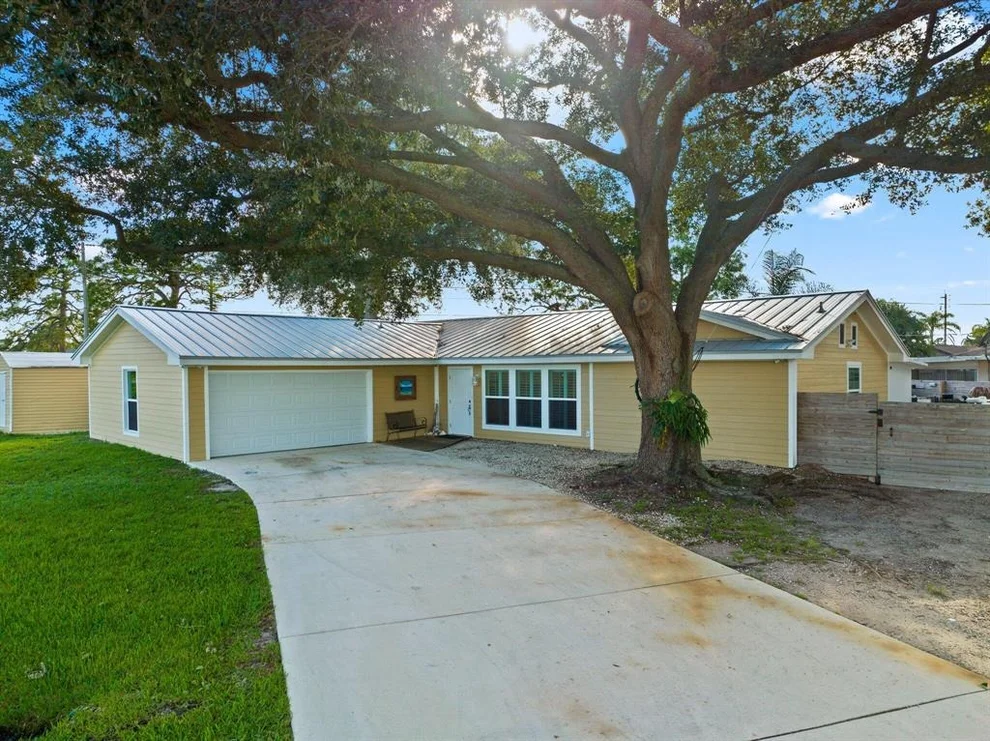 Unit for sale at 782 SE Arton Lane, Port St Lucie, FL 34983