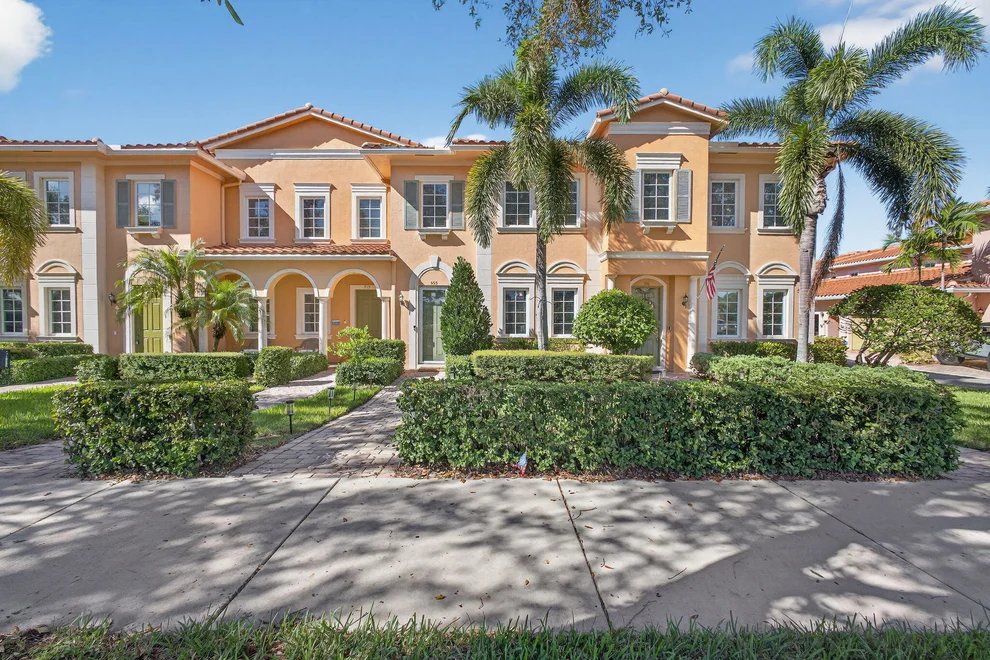 Unit for sale at 555 Dakota Drive, Jupiter, FL 33458