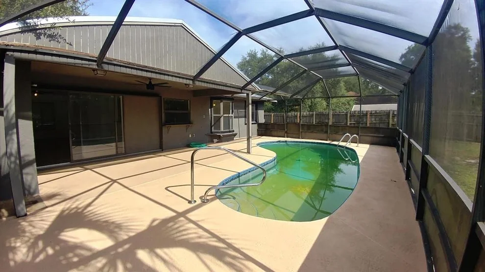 Unit for sale at 5415 Davis Street, Fort Pierce, FL 34982