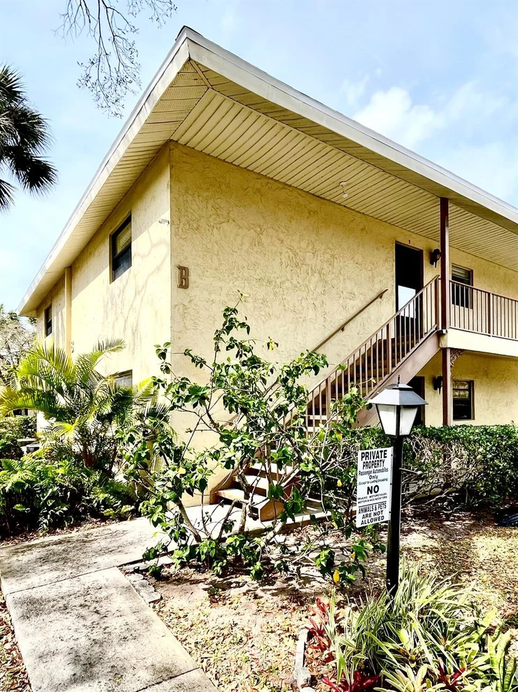 Unit for sale at 400 18th Street, Vero Beach, FL 32960