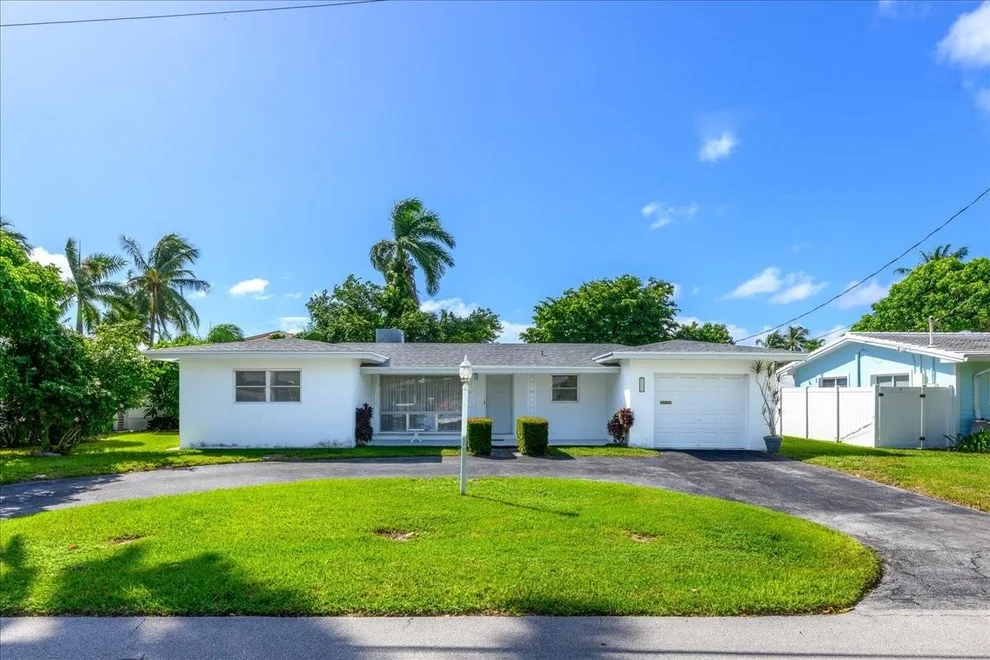 Unit for sale at 2728 NE 30th Street, Lighthouse Point, FL 33064