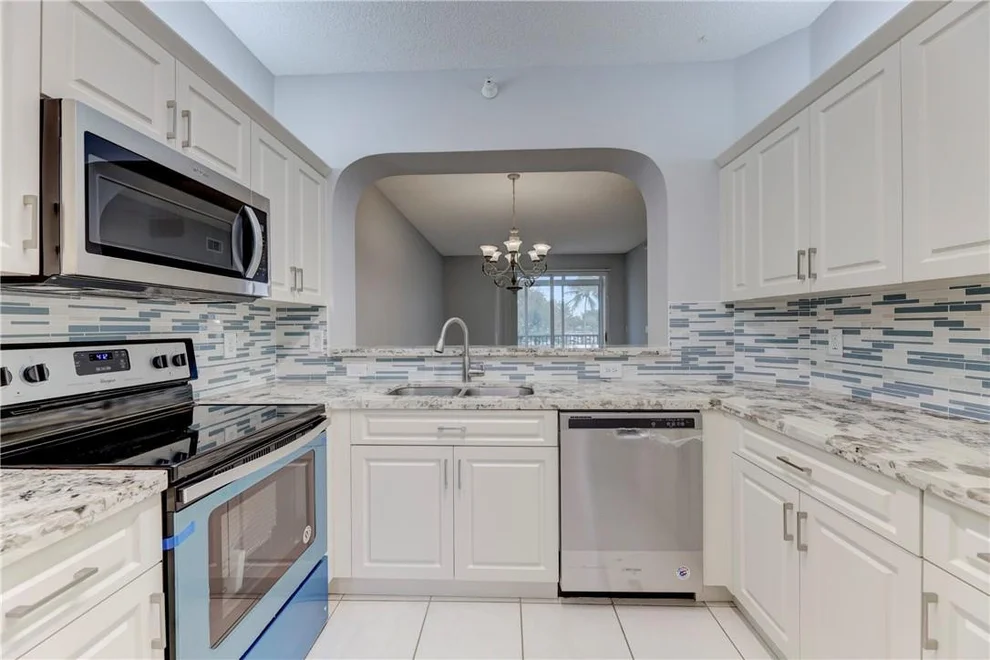 Unit for sale at 7647 Southampton Terrace, Tamarac, FL 33321