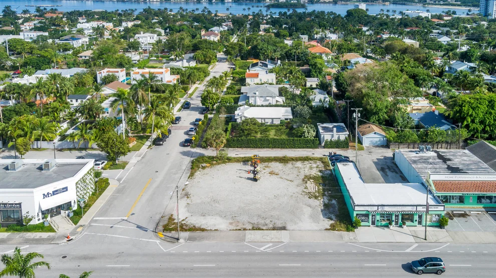 Unit for sale at 3500 S Dixie Highway, West Palm Beach, FL 33405