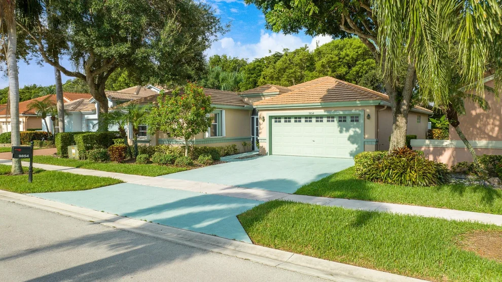 Unit for sale at 9854 Harbour Lake Circle, Boynton Beach, FL 33437