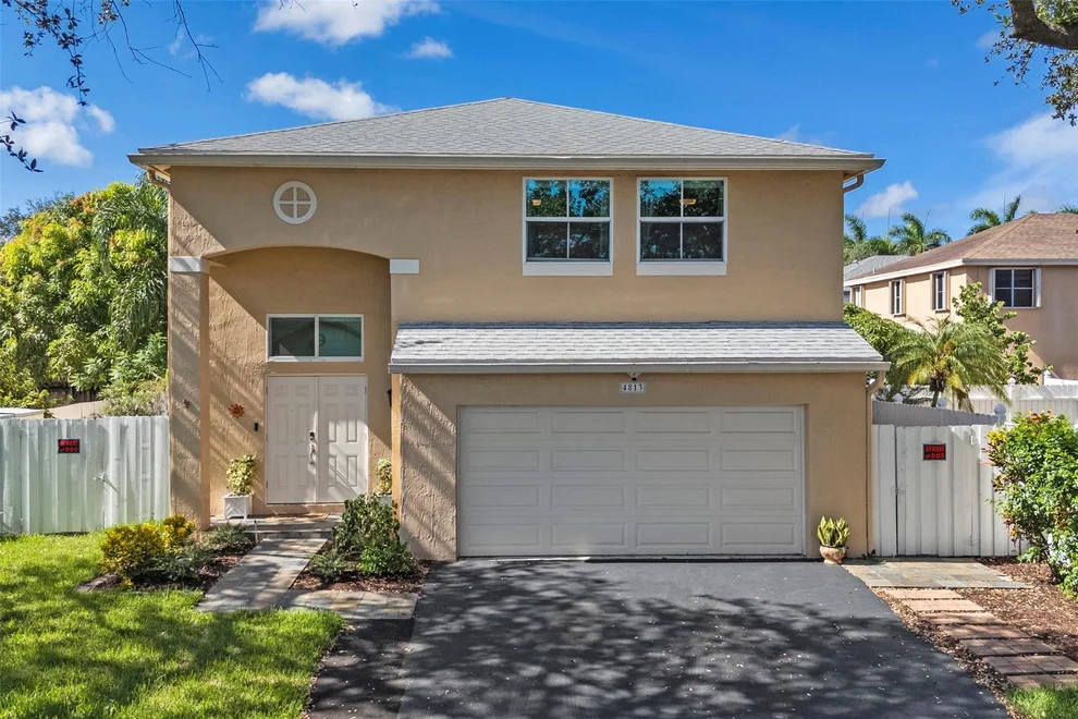Unit for sale at 4813 NW 14th Drive, Coconut Creek, FL 33063