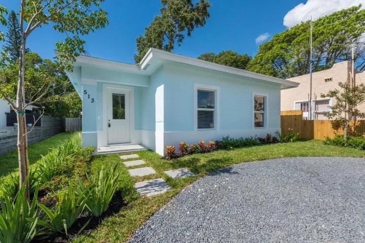 Unit for sale at 513 6th Avenue S, Lake Worth Beach, FL 33460