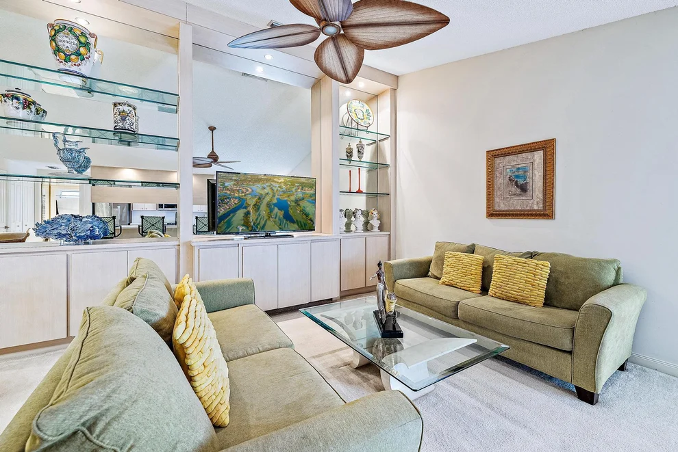 Unit for sale at 5203 Red Oak Court, Palm Beach Gardens, FL 33410