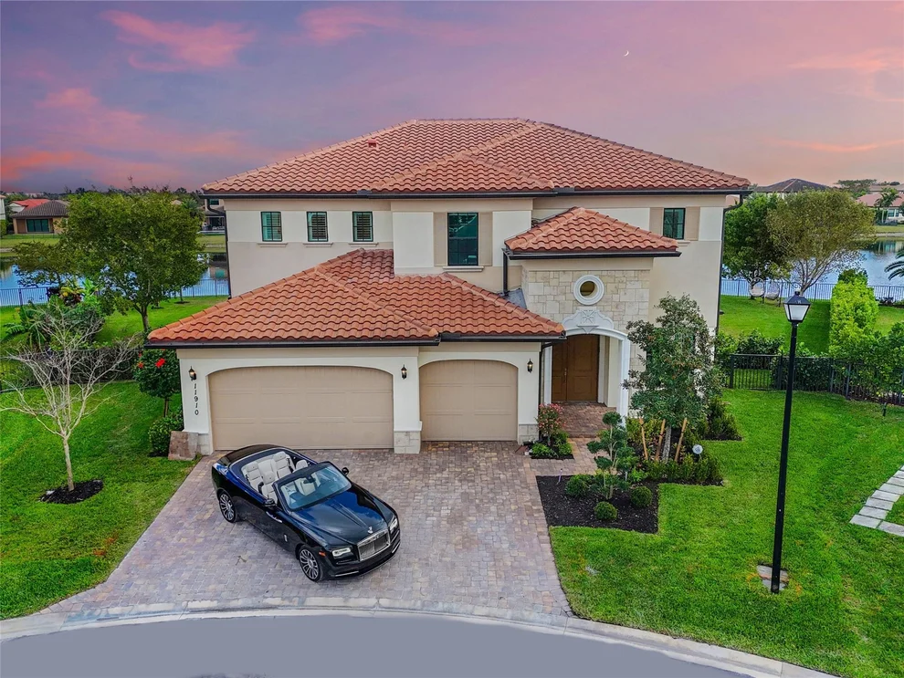 Unit for sale at 11910 Watermark Way, Parkland, FL 33076
