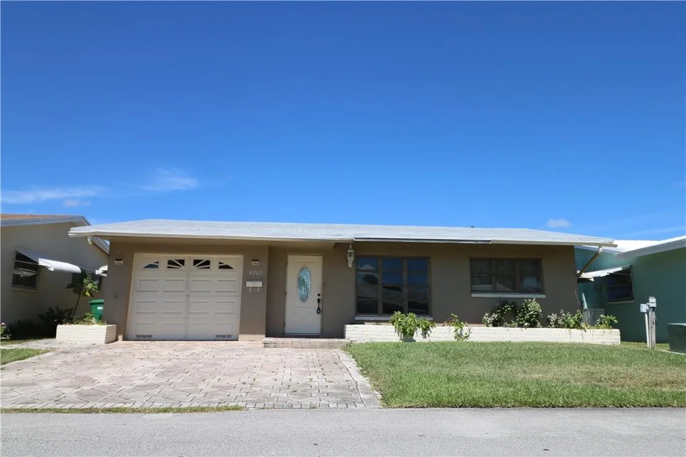 Unit for sale at 4707 NW 44th Street, Tamarac, FL 33319