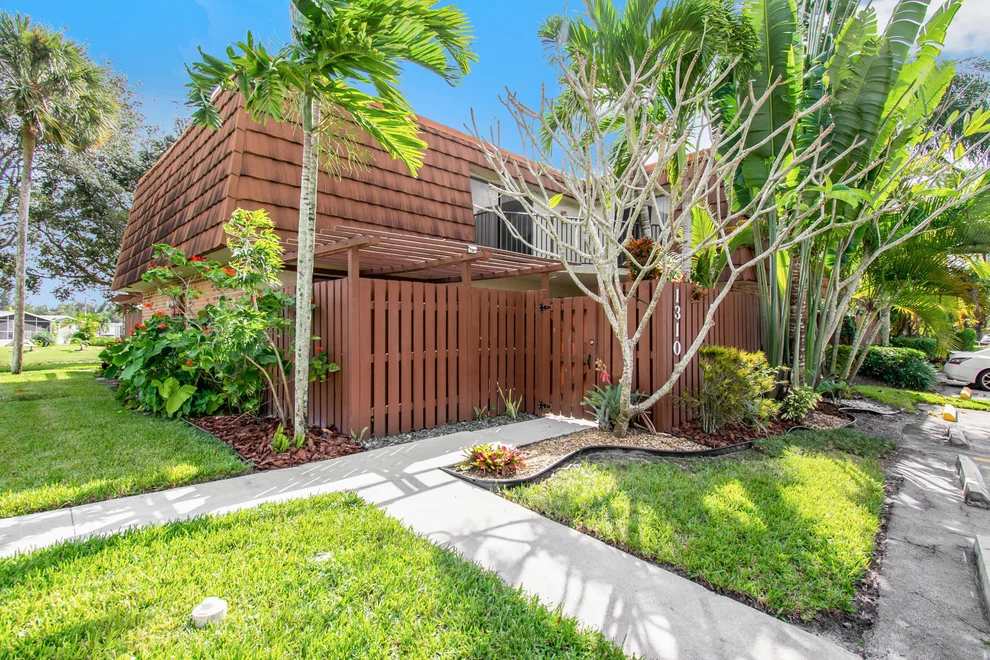 Unit for sale at 1310 SW 118th Terrace, Davie, FL 33325