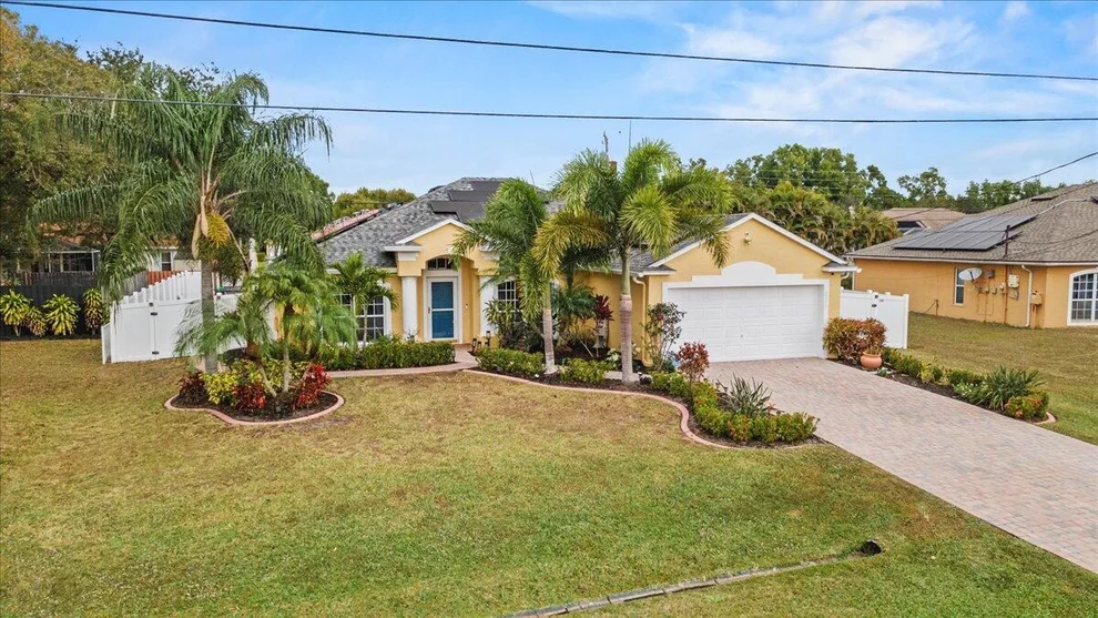 Unit for sale at 3215 SE West Snow Road, Port St Lucie, FL 34984