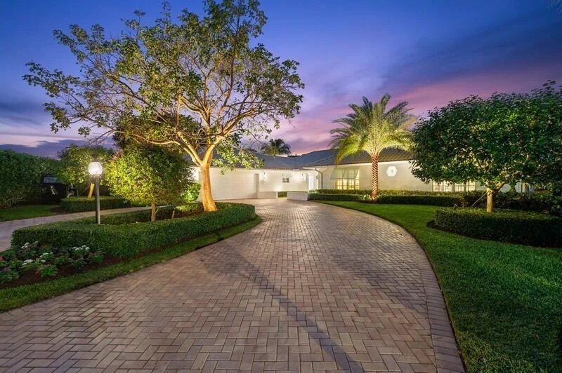 Unit for sale at 4795 Oak Circle, Boynton Beach, FL 33436