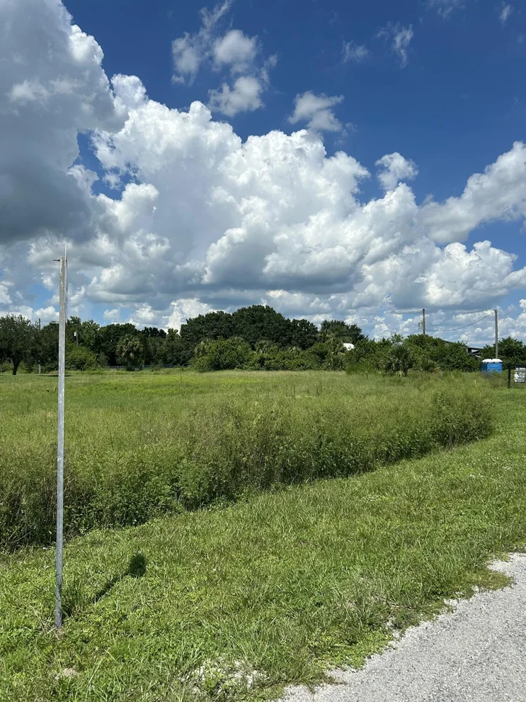 Unit for sale at 694 SW 86th Terrace, Okeechobee, FL 34974