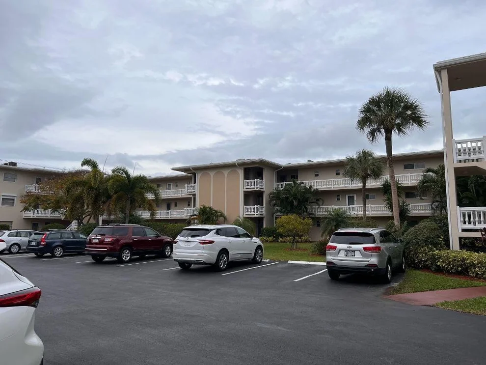 Unit for sale at 2811 S Garden Drive, Lake Worth, FL 33461