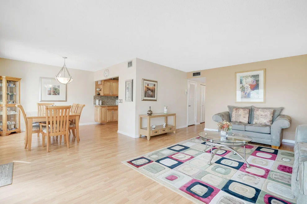 Unit for sale at 310 Wellington L, West Palm Beach, FL 33417