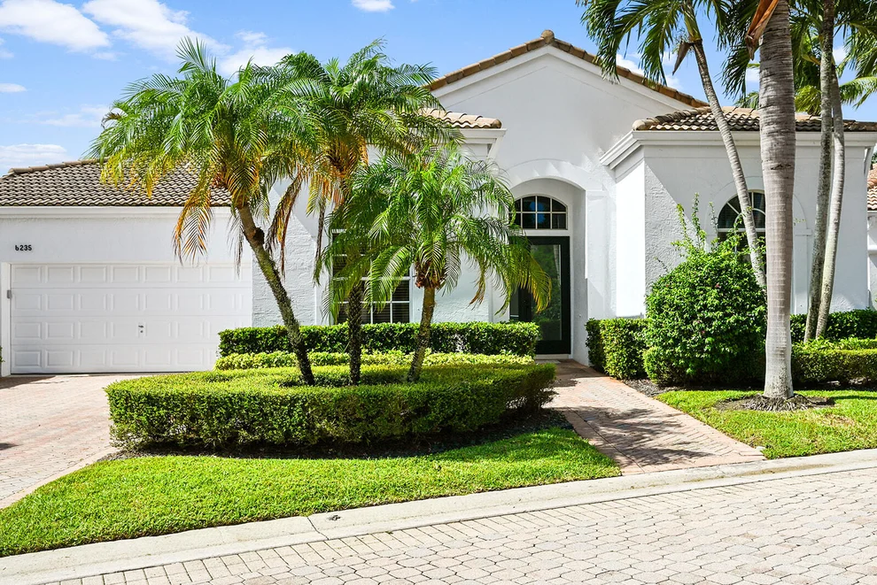 Unit for sale at 6235 NW 42nd Way, Boca Raton, FL 33496