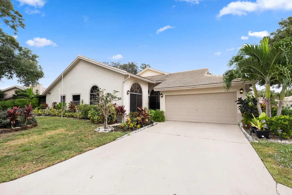 Unit for sale at 10933 Stafford Circle S, Boynton Beach, FL 33436