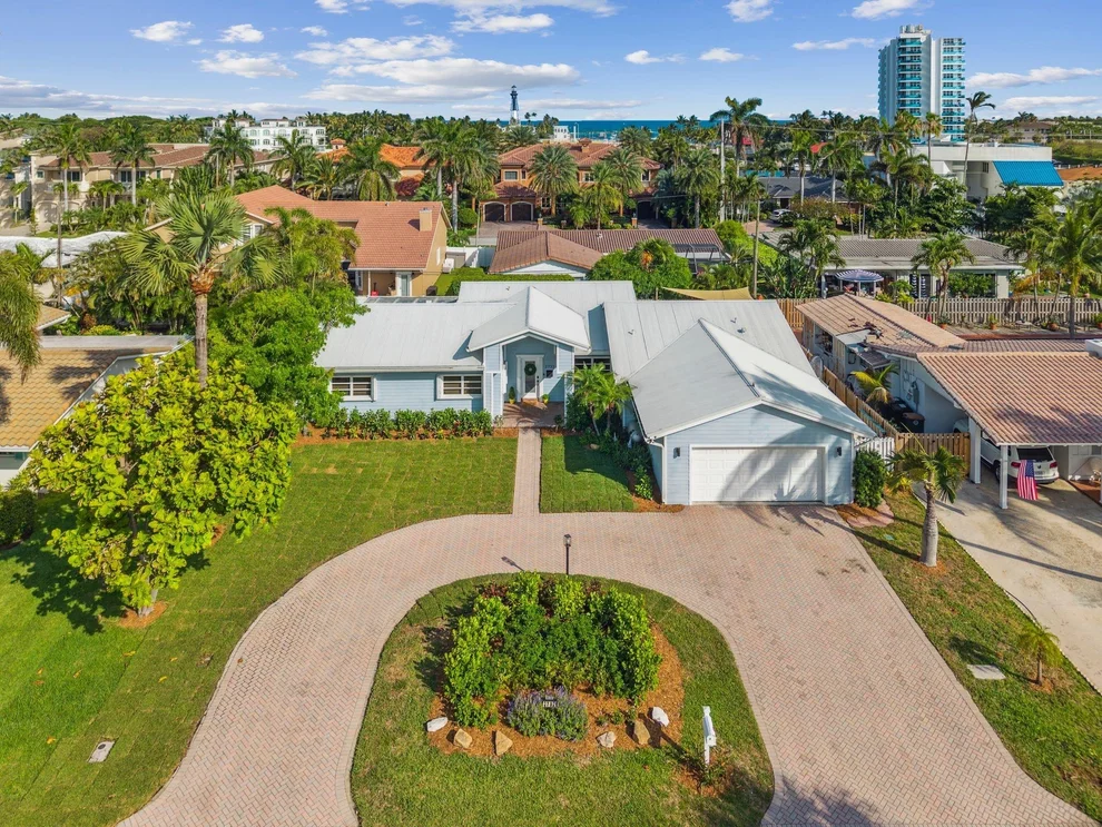Unit for sale at 2732 NE 25th Street, Lighthouse Point, FL 33064