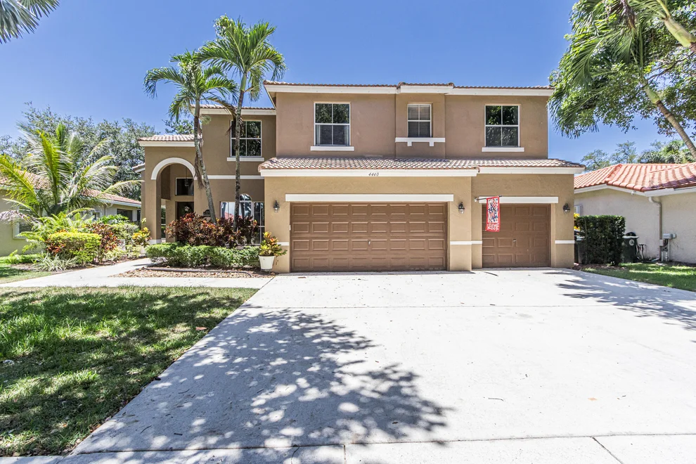 Unit for sale at 4440 NW 42nd Terrace, Coconut Creek, FL 33073