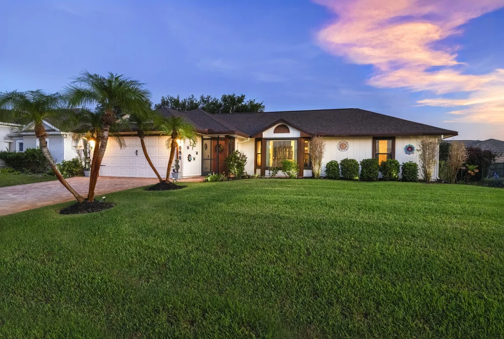 Unit for sale at 686 SW Hoffenberg Avenue, Port St Lucie, FL 34953