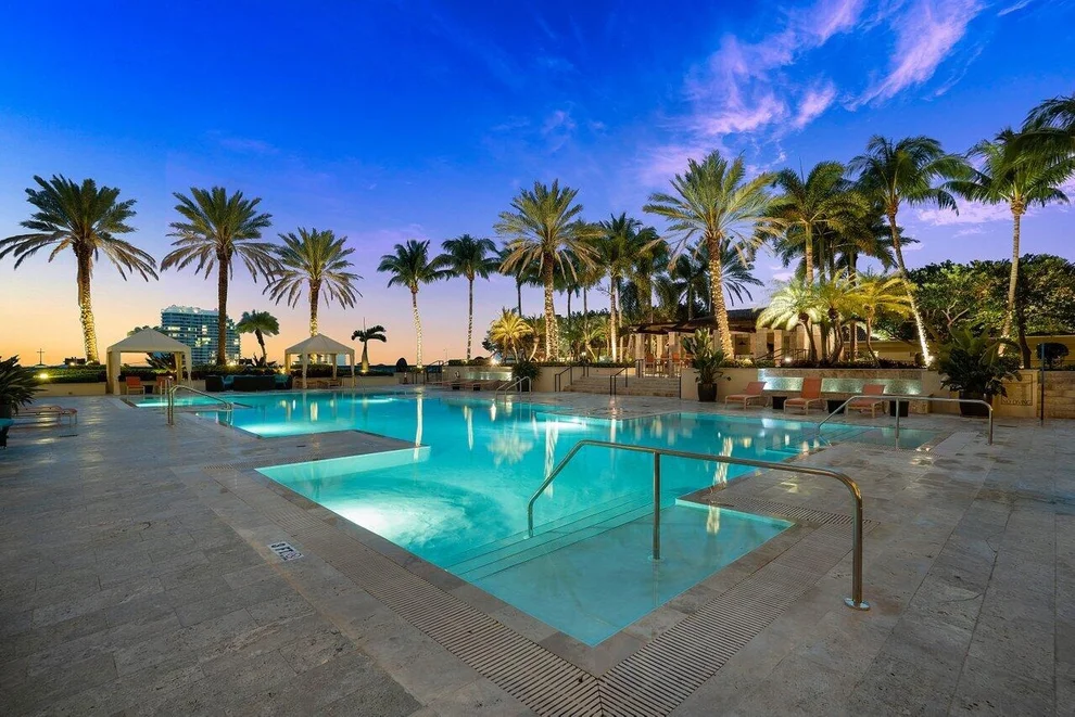 Unit for sale at 550 Okeechobee Boulevard, West Palm Beach, FL 33401