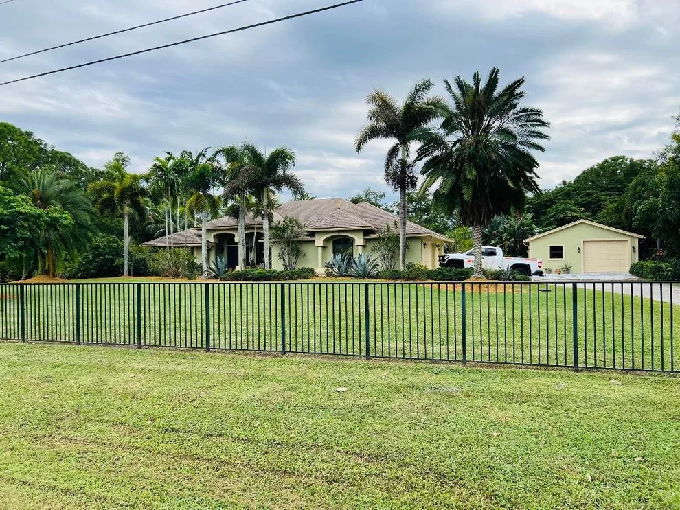 Unit for sale at 17352 Valencia Boulevard, Loxahatchee, FL 33470
