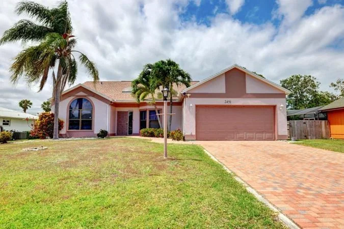 Unit for sale at 2451 SE Victory Avenue, Port St Lucie, FL 34952