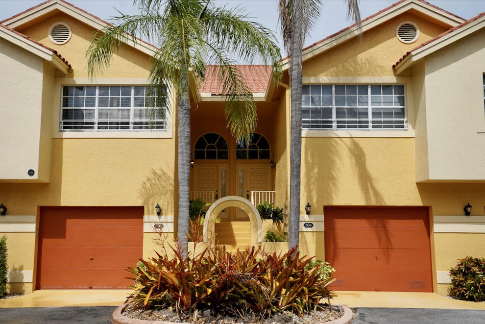 Unit for sale at 2121 S Ocean Boulevard, Lauderdale By The Sea, FL 33062