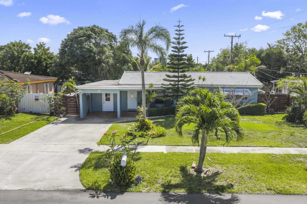 Unit for sale at 2136 NE 4th Court, Boca Raton, FL 33431