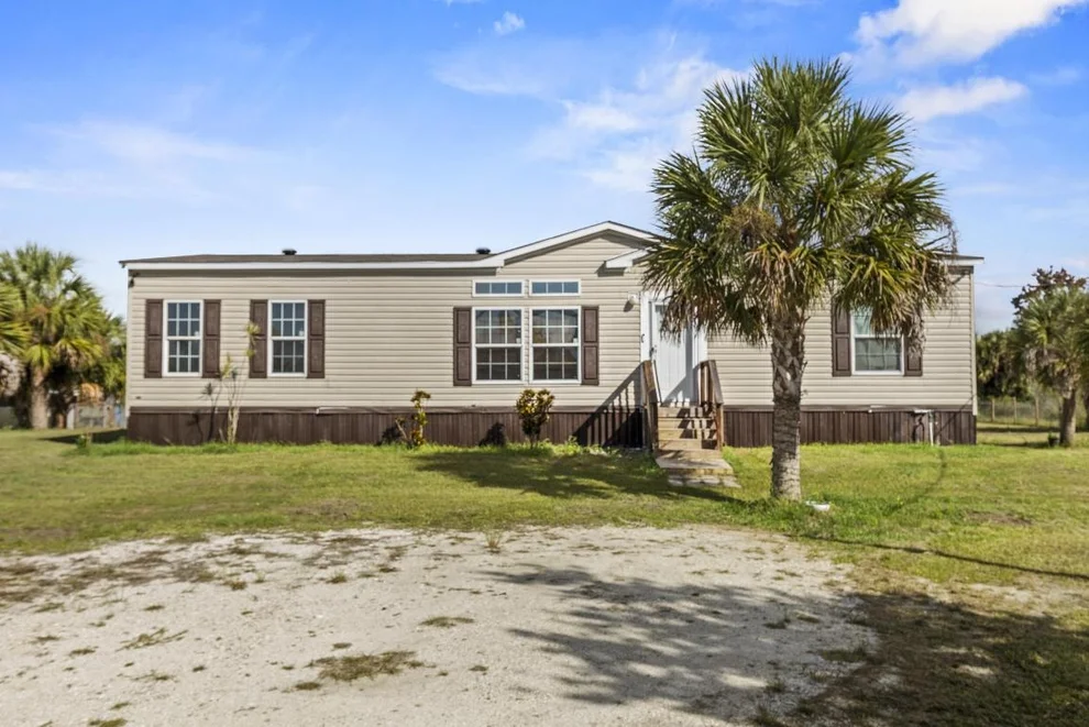 Unit for sale at 19621 NW 260th Street, Okeechobee, FL 34972