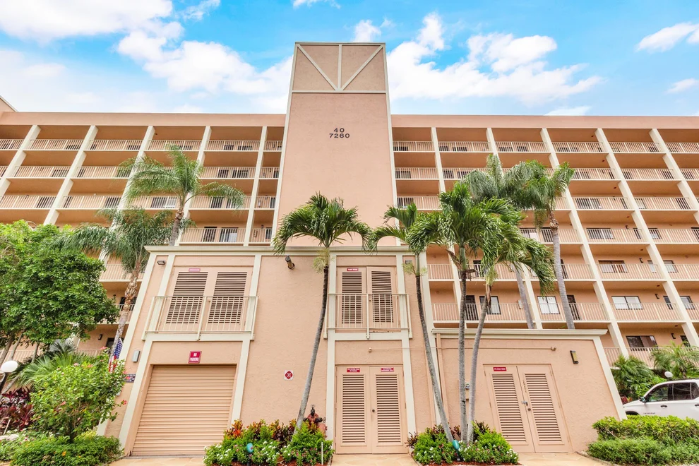 Unit for sale at 7260 Kinghurst Drive, Delray Beach, FL 33446